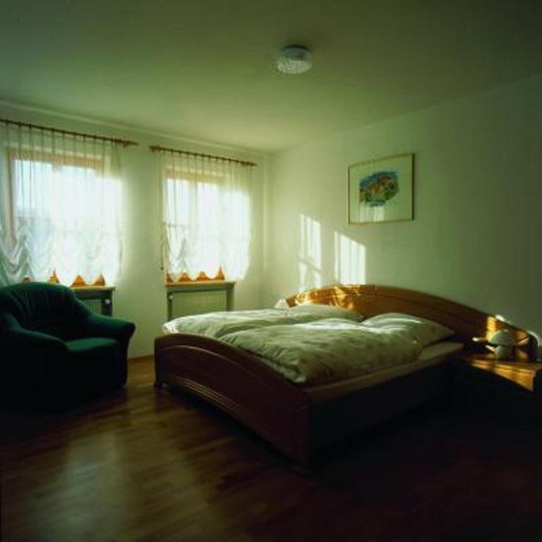 פפנהיים Ferienwohnung Familie Sinn מראה חיצוני תמונה